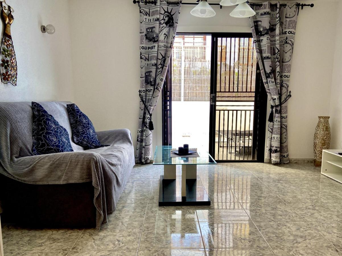 Victoria Court Modern 1 Bed Apartment Лос Кристианос Экстерьер фото