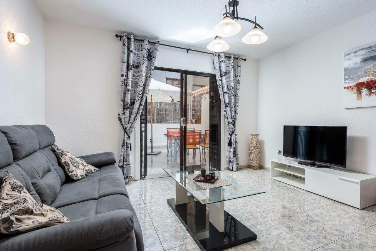 Victoria Court Modern 1 Bed Apartment Лос Кристианос Экстерьер фото